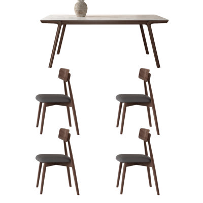 Ensemble de table et de chaises élégantes