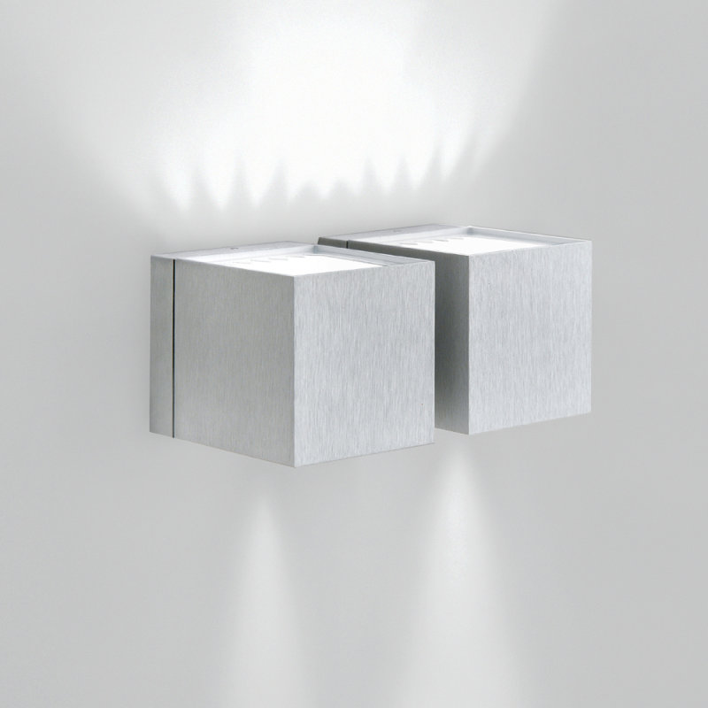 Dau 2 Light Linear Surface, Brushed Aluminum
