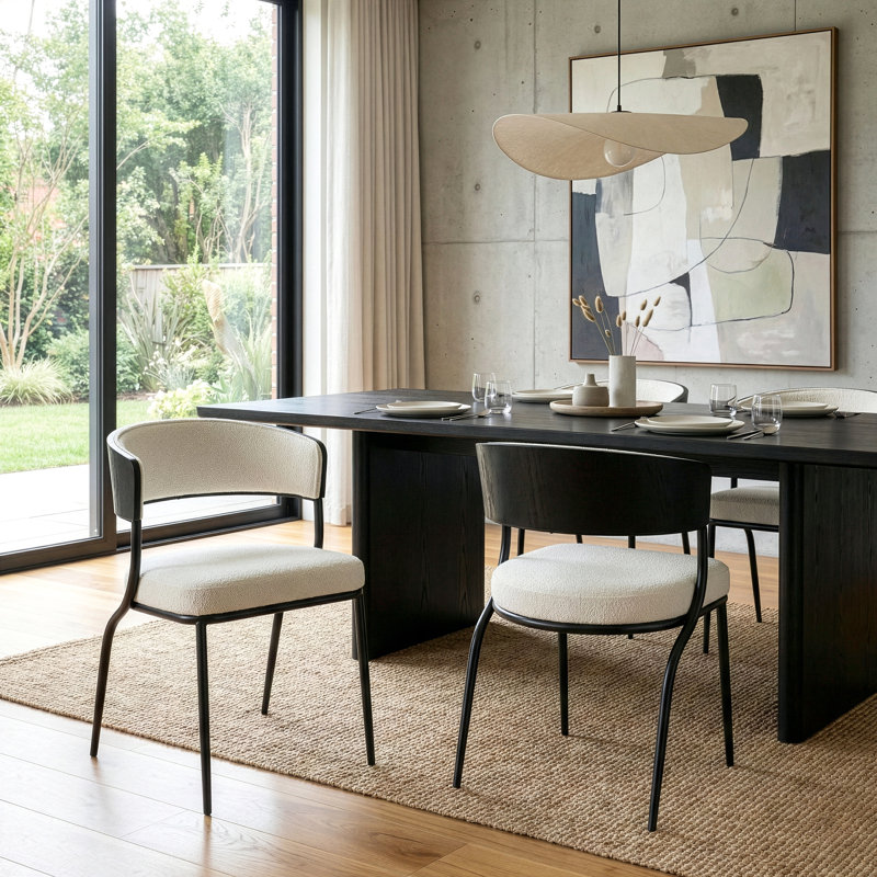 Chaise Jonibek
