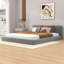 Grand lit plateforme tapissier en bois avec tête de lit-890168721