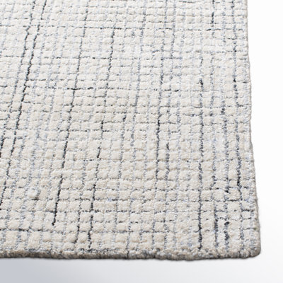 Rowe Handmade Tufted Ivory/Grey Area Rug