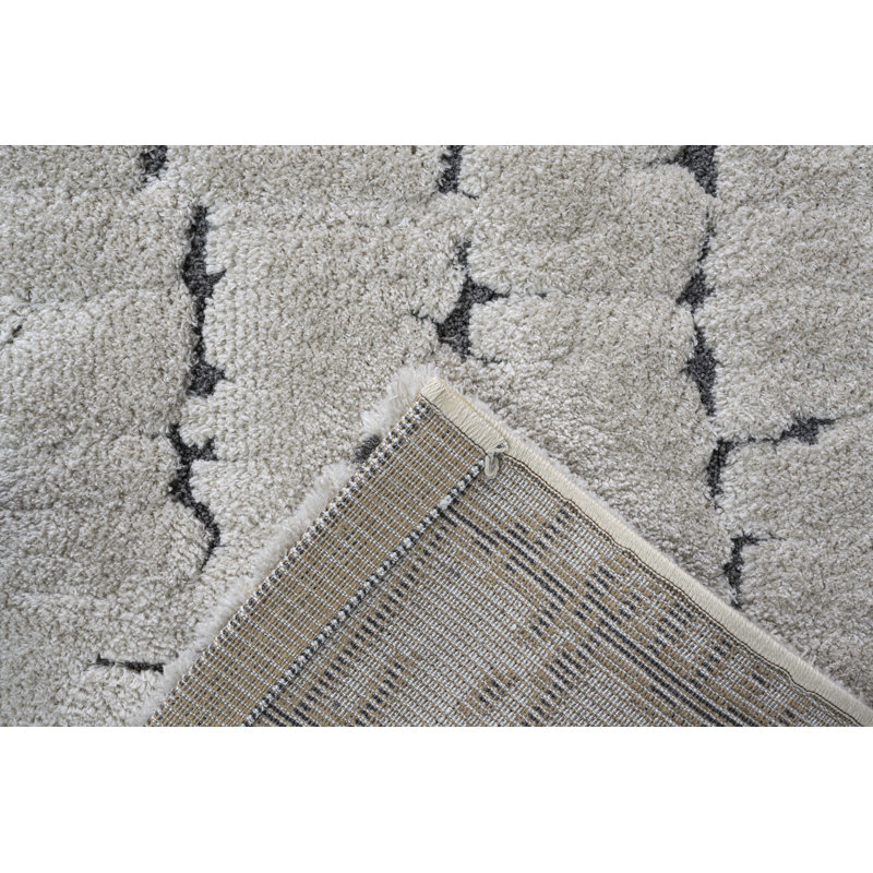 Tapis géométrique en polypropylène tissé à la machine ivoire / gris, Rectangle 5 pi 3 po x 7 pi 7 po