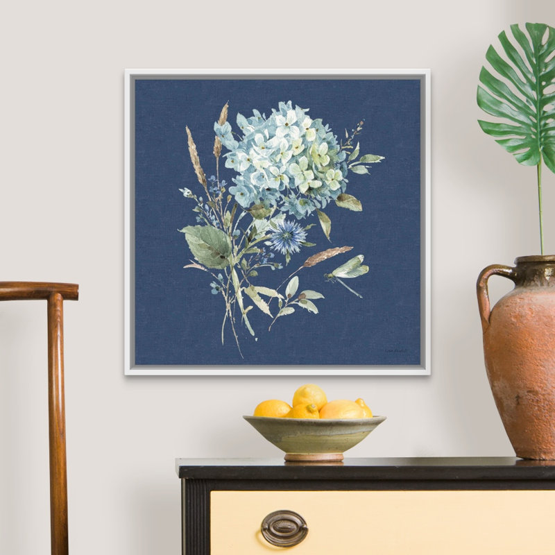 «Bohemian Blue 03 on Blue» par Lisa Audit - reproduction d'art, Toile blanche encadrée, H 26 po x l 26 po x P 1,75 po