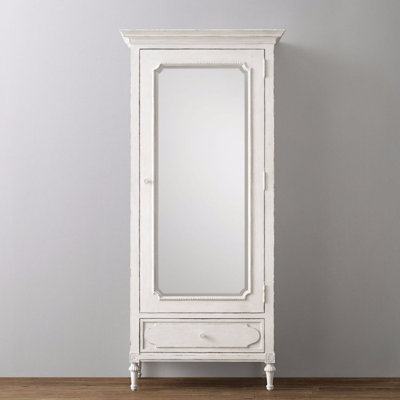 Simple And Simple Wardrobe