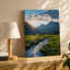 Toile, "Un paysage serein, avec un ruisseau sinueux qui coule à travers une luxuriante" Green Meadows "entourée de roches éparses et toile-990050492