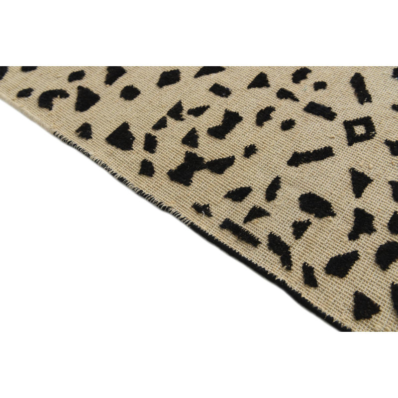 Tapis noir Judy