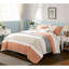 6 pièces de courtepointe en coton corail, grand / grand, avec coussins décoratifs en satin pour la chambre à coucher, literie grand corail et coussins décoratifs, style-120944845-120944843