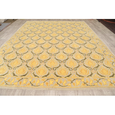 Tapis décoratif en laine de conception unique jaune noué à la main des années 1980 de 9 pi 2 po x 11 pi 1 po