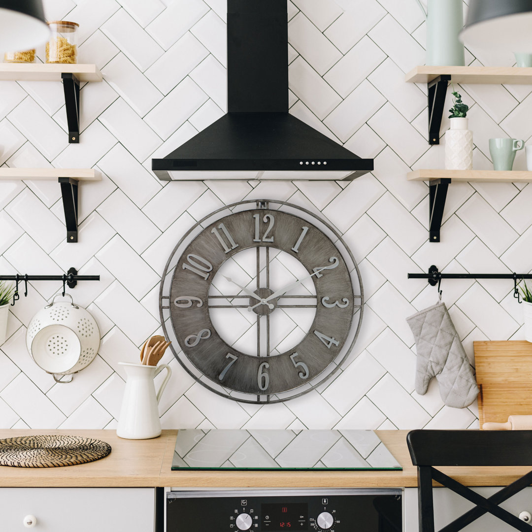 Yaeger Metal Wall Clock 17 Stories