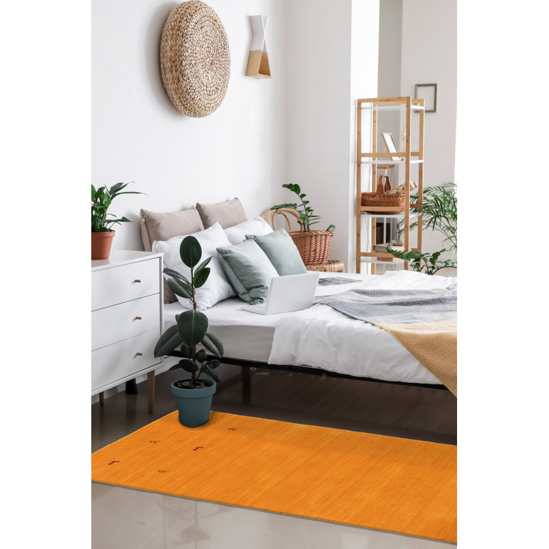 Tapis de couloir unique en laine or 2 pi 5 po x 7 pi 8 po One-of-a-Kind
