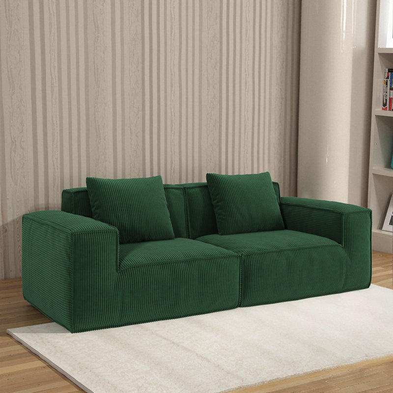 Le canapé modulaire peut être converti en un canapé-lit surdimensionné., Vert