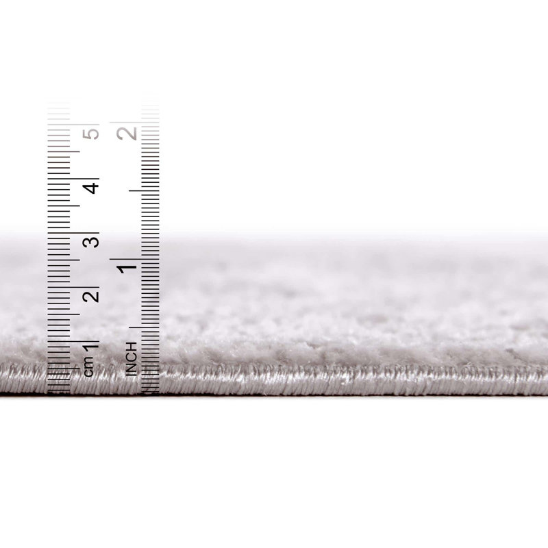 Tapis gris, Carré 7 pi 10 po