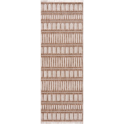 United Weavers Chelsea Yeager brun