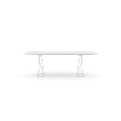 Gawen Dining Table