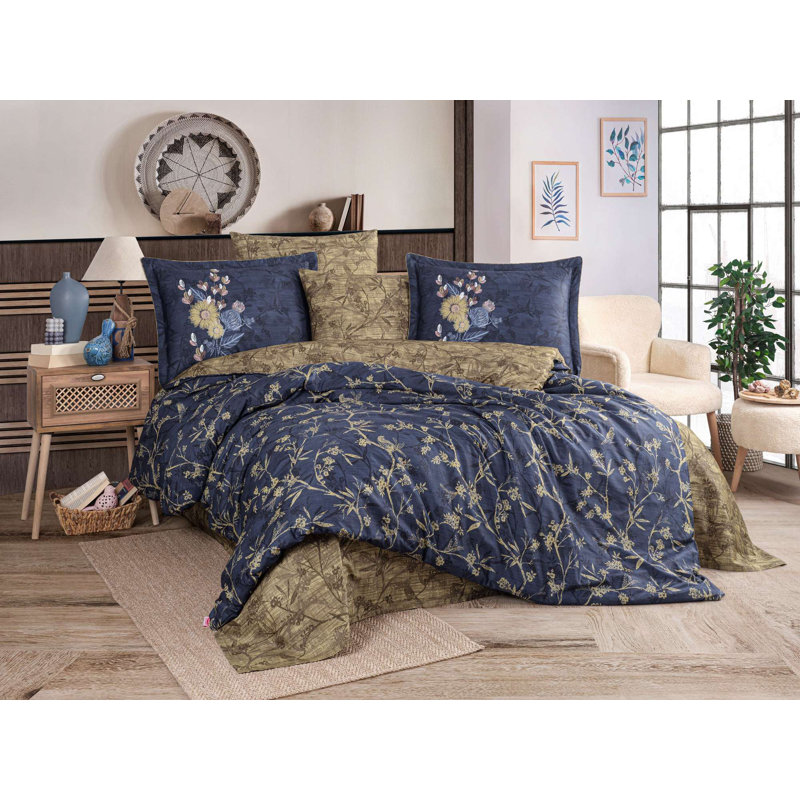 Exclusive Satin Quilt Cover Set