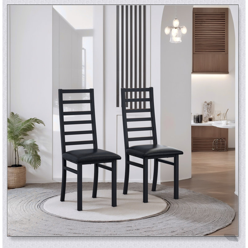 Ensemble de 2 chaises de salle à manger élégantes en métal avec dossier haut sans accoudoirs avec pieds en acier et sièges en similicuir pour plus de confort et de durabilité