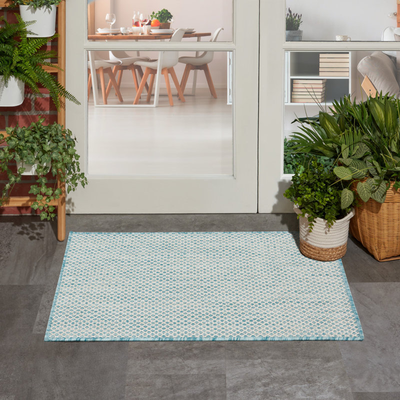 Tapis ivoire intérieur / extérieur Mcdade, Rectangle 2 pi x 3 pi