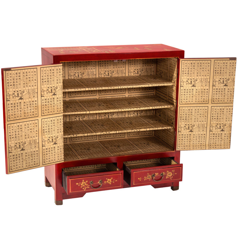 Armoire chinoise en laque rouge