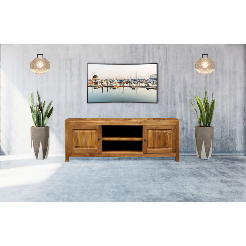 Santa Barbara Media Console