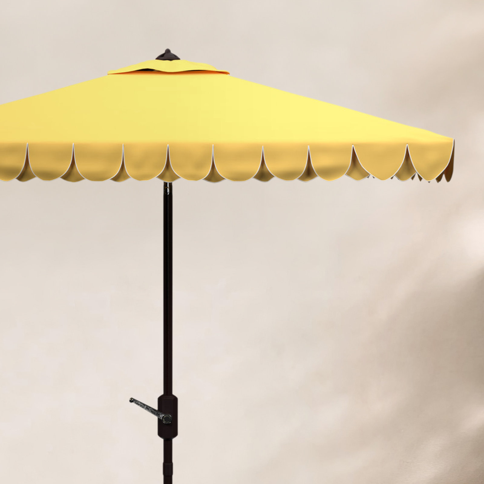 Lincoln 7.5' Umbrella, Yellow