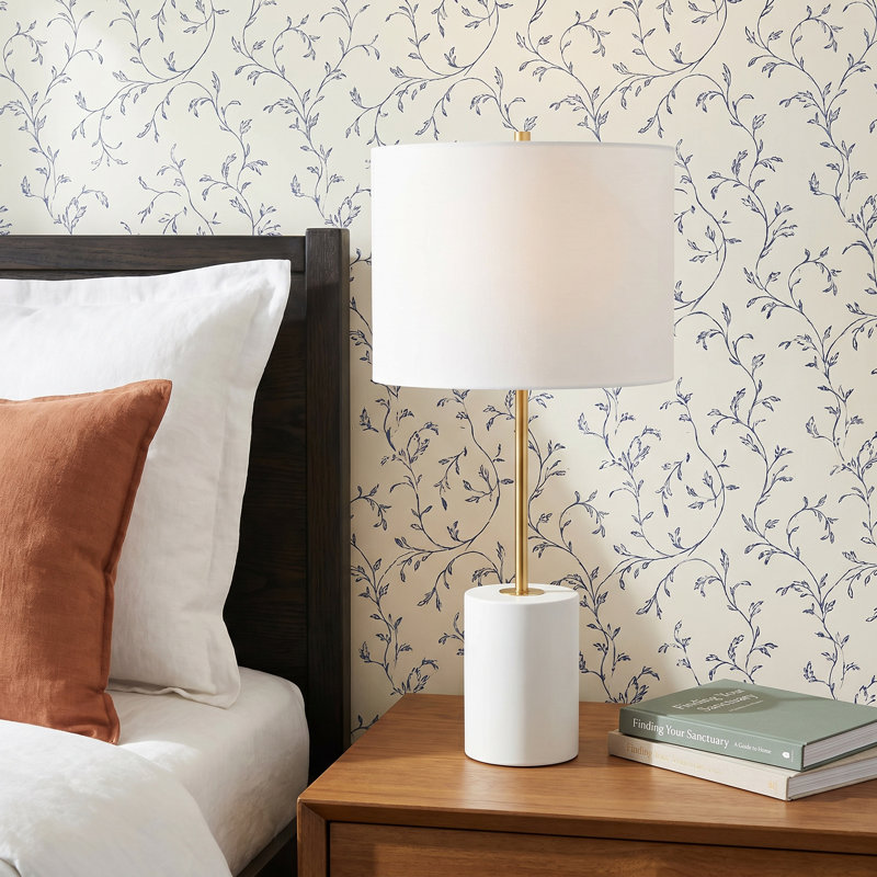 Clyve Metal Table Lamp, White/Gold