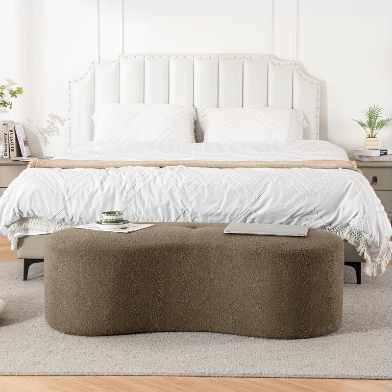 Banc incurvé de 51 po de largeur pour chambre à coucher ou salle à manger, banc de compression, Brown Teddy