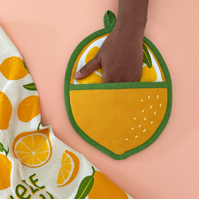 Lemon Tea Towel and Pot Holder Set