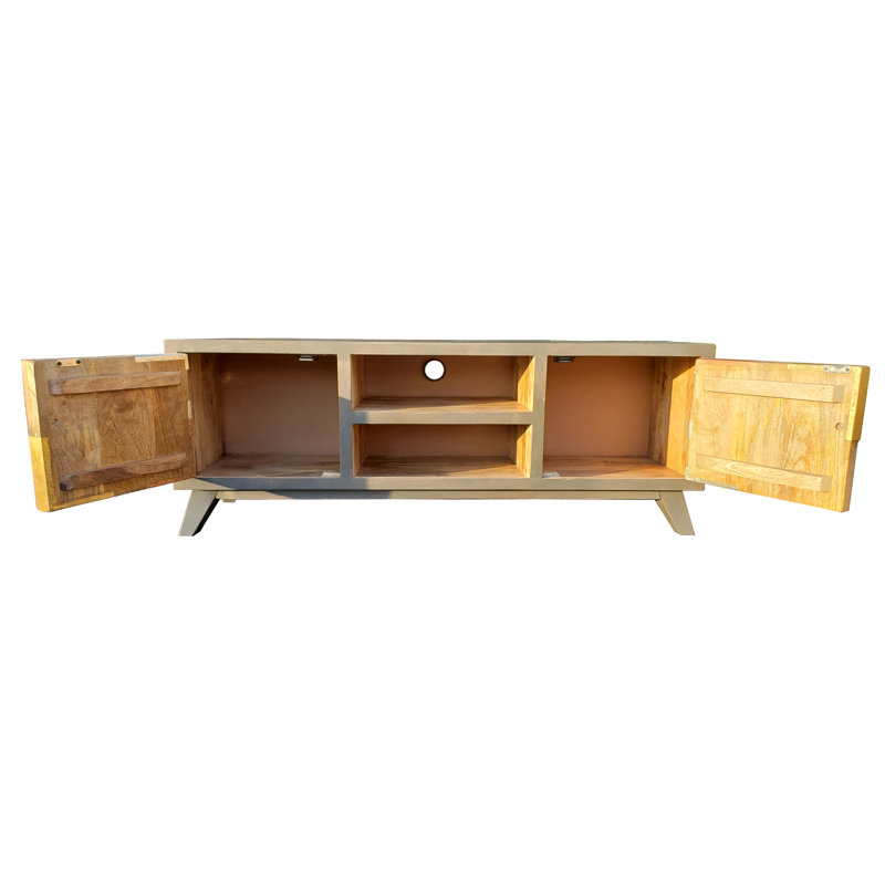 Saugeries Media Console