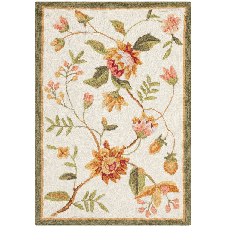 Kinchen Hand Hooked Wool Floral Rug