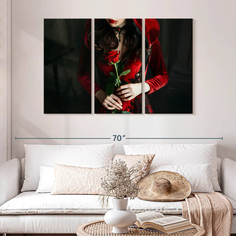 Kelan Lady Vampire, 32" H x 50" W