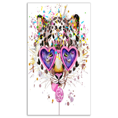 " Funny Leopard With Heart Glasses "