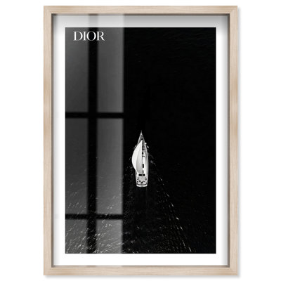 «Glam Dive II Shadowbox Print» par Notoriart