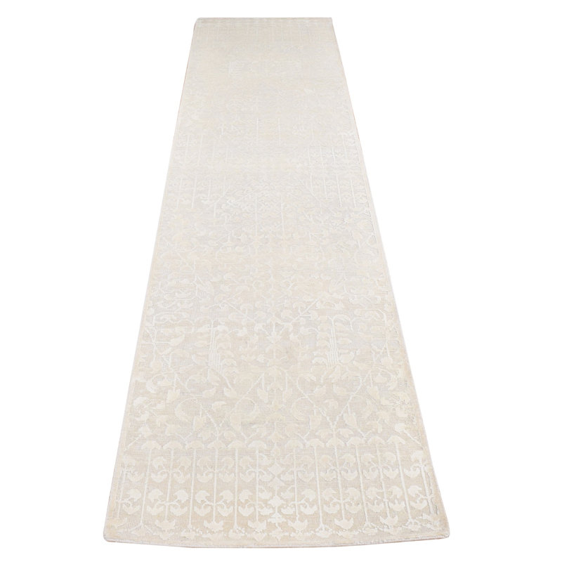 Tapis ivoire unique 2 pi 6 po x 8 pi 3 po Jesher
