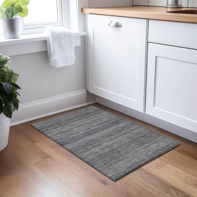 Tapis intérieur / extérieur Kinslee, Rectangle 1 pi 8 po x 2 pi 6 po