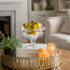 Ensemble de 2 coupes décoratives en cristal d'inspiration vintage, à la silhouette large et aux bords finement festonnés, parfaites pour l'élégance et la polyvalence.