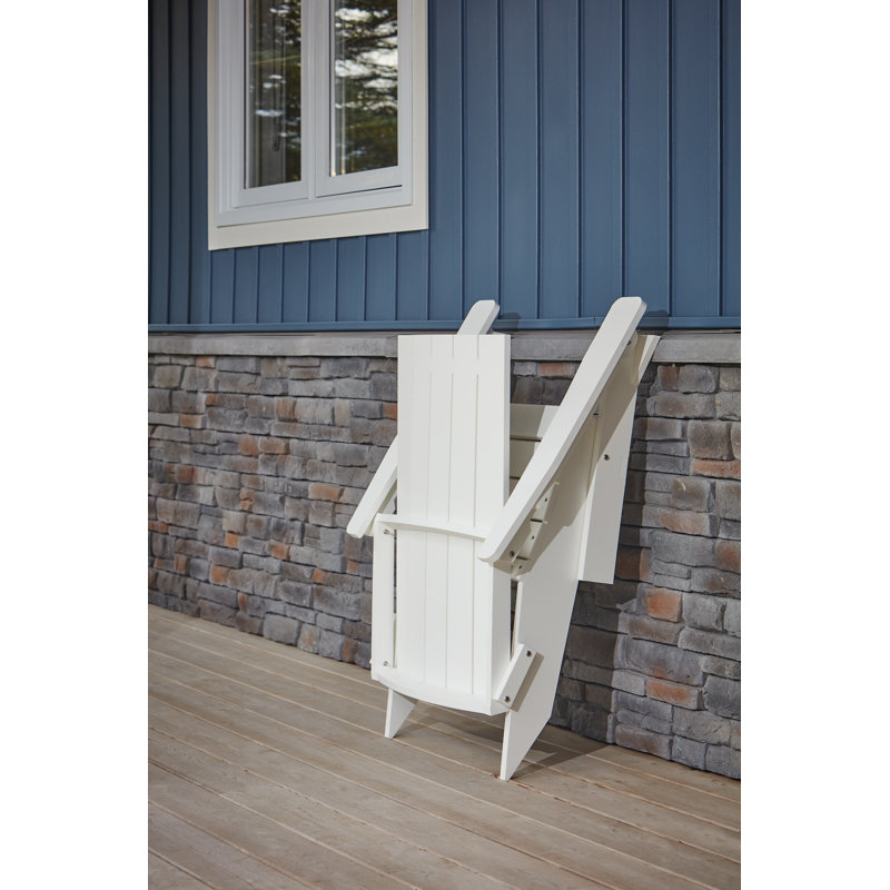 Chaise Adirondack pliante moderne Crystal Harbor - Élégante chaise de patio pliable en PEHD recyclé, Blanc