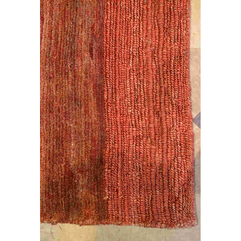 Jute / Sisal Area Rug in Red