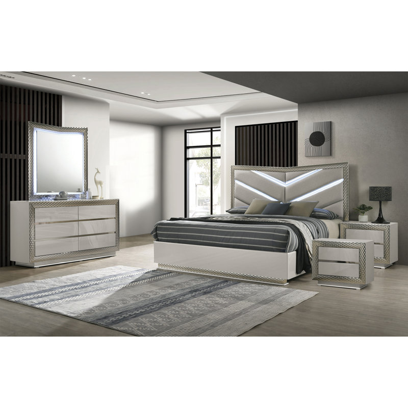 Metropolitan 5-Piece Bedroom Set