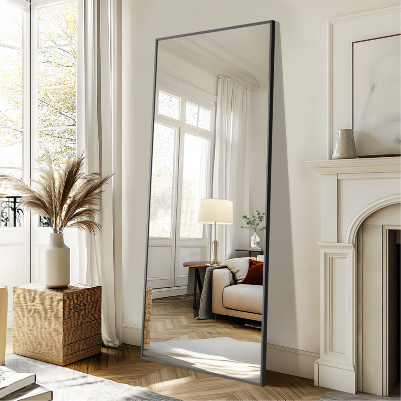 Miroir rectangulaire élégant en alliage d'aluminium pour une décoration intérieure élégante et fonctionnelle, 71 po x 31 po