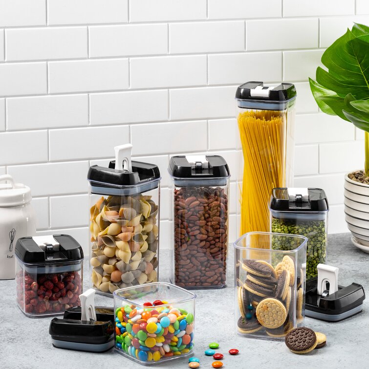 7-Piece Airtight Food Storage Containers with Lids for Kitchen Use