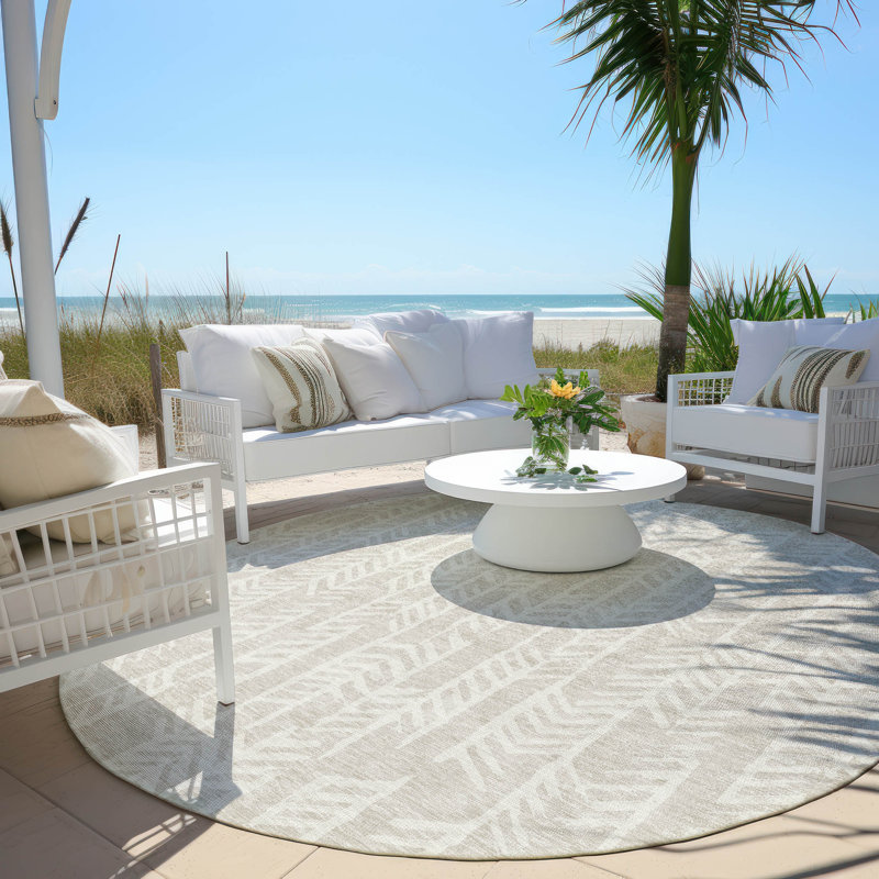 Maliana Indoor/Outdoor Area Rug with Non-Slip Backing, Round 8'
