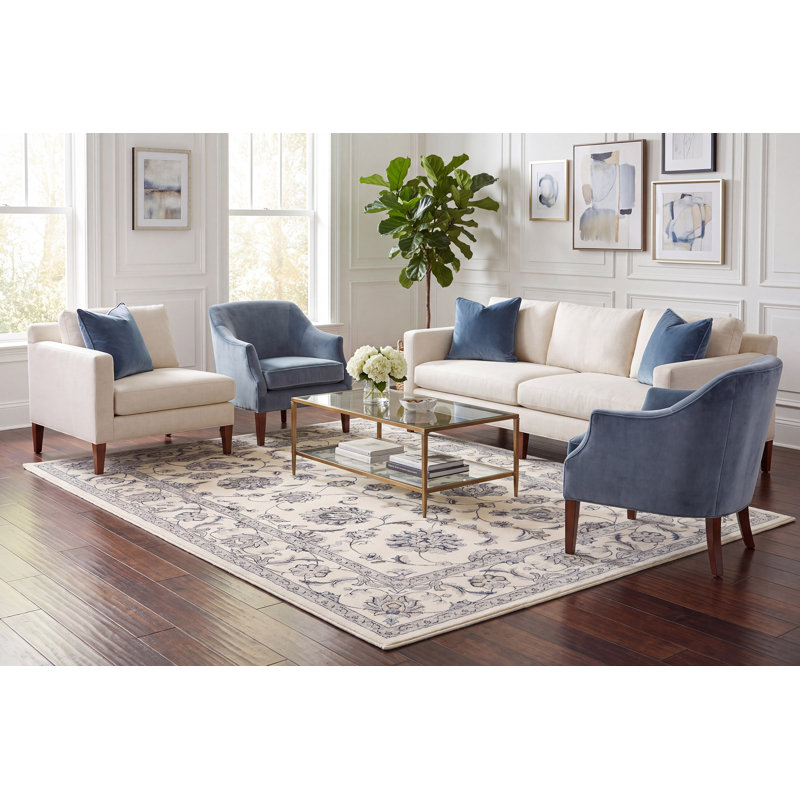 Attell Oriental Indoor Rug, Rectangle 2' x 3'11"