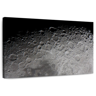 Surface de la lune Oberle