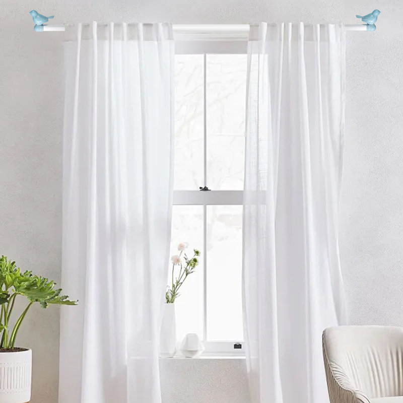 Tringle à rideaux simple réglable Kolb, 84 po à 120 po, Bleu