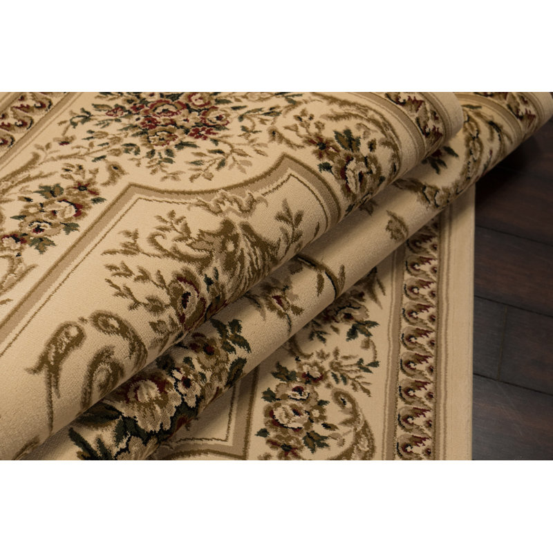 Tapis de zone ivoire oriental Melkon, Rectangle 2 pi x 3 pi 6 po