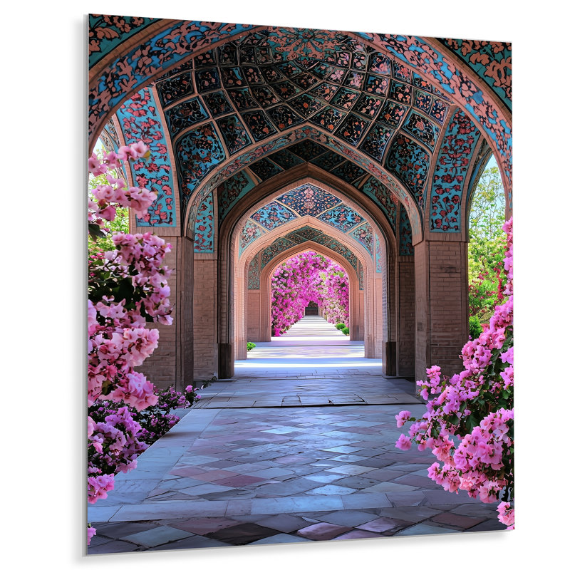 Persan Gardens In Bloom Tehran I - décoration murale en métal, impression traditionnelle, H 32 po x l 24 po x P 0,84 po