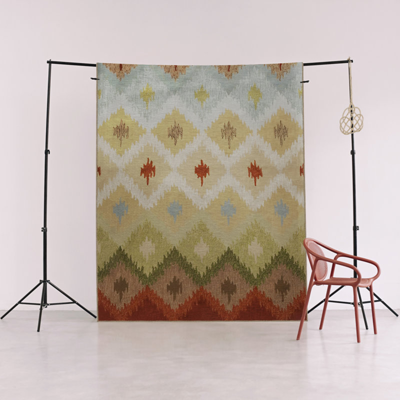 Tapis intérieur / extérieur rectangulaire Iyonna, Rectangle 5 pi 1 po x 7 pi 10 po