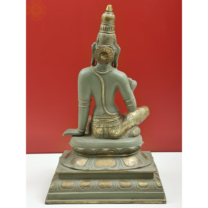 Statue