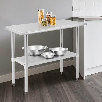 Table de préparation en acier inoxydable robuste à 2 niveaux de P 30 po x l 48 po x H 34 po - Approuvé par la NSF avec tablette et pieds réglables - pour une utilisation commerciale dans la cuisine et le garage