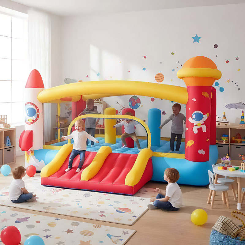 Maisonnette Bounce House